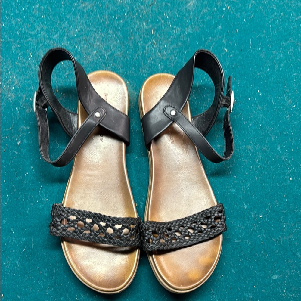Black Rock and Candy sandal